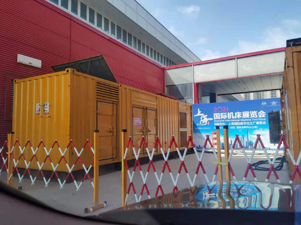 沛县发电车出租-发电机无电压或电压太低怎么办？