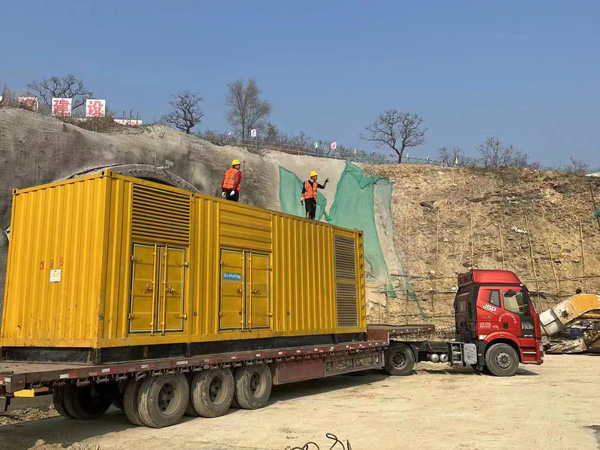 沛县发电机租赁如何根据测试结果判断机油泵的工作状态是否正常?