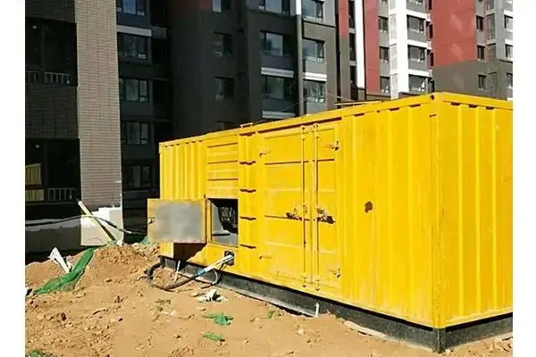 沛县发电机租赁中燃油压力过低会对发动机的哪些部件造成损坏？