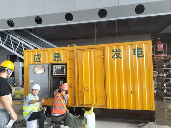 沛县怎样判断空气滤清器是否需要更换？