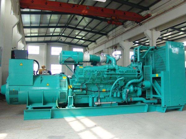 沛县影响800KW发电机组油耗的因素有哪些？